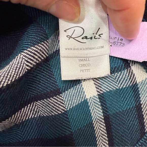 Rails Hunter Chico Plaid Shirt - Picture 4 of 8